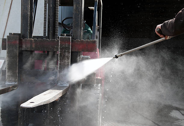 Best Dumpster Area Cleaning  in Edwards, MS